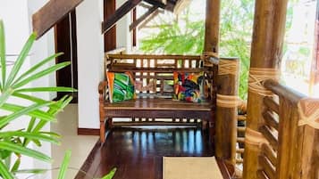 Khuôn viên nơi lưu trú