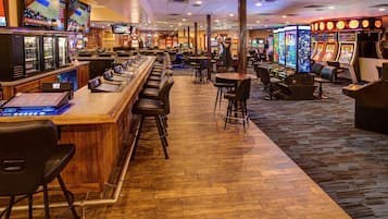 2 quầy bar/khu lounge