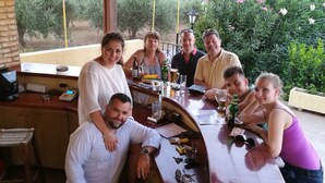 Family dining - Stork Hotel (Malevizi)