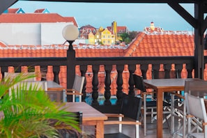 Terrace/patio - Curacao Suites Hotel (Willemstad)