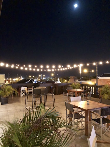 Curacao Suites Hotel