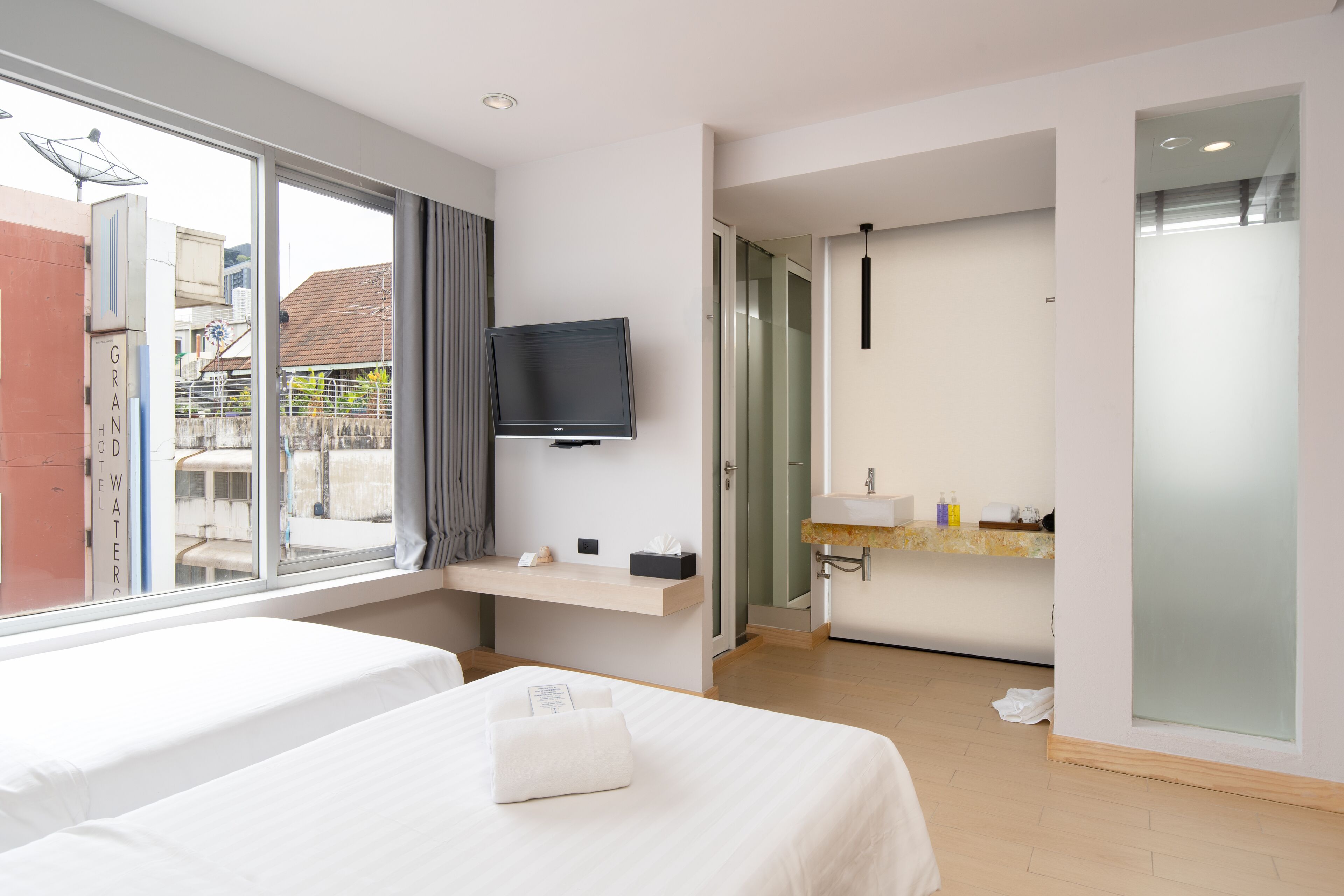 Photo - Metz Pratunam