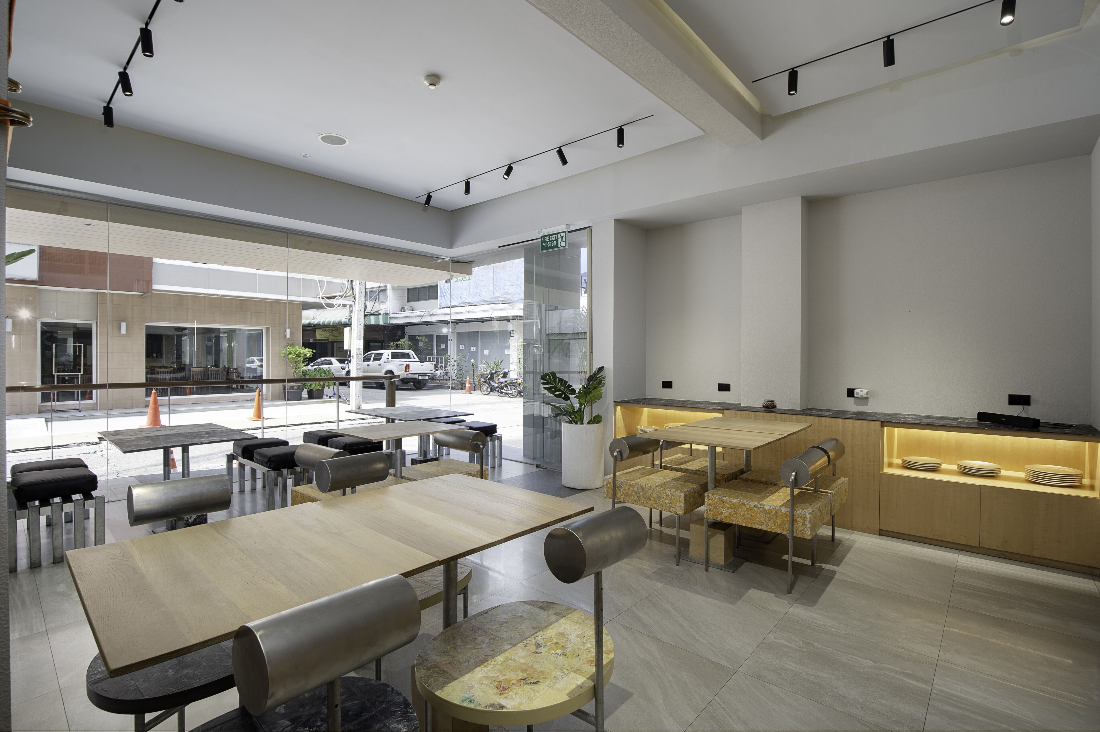 Photo - Metz Pratunam