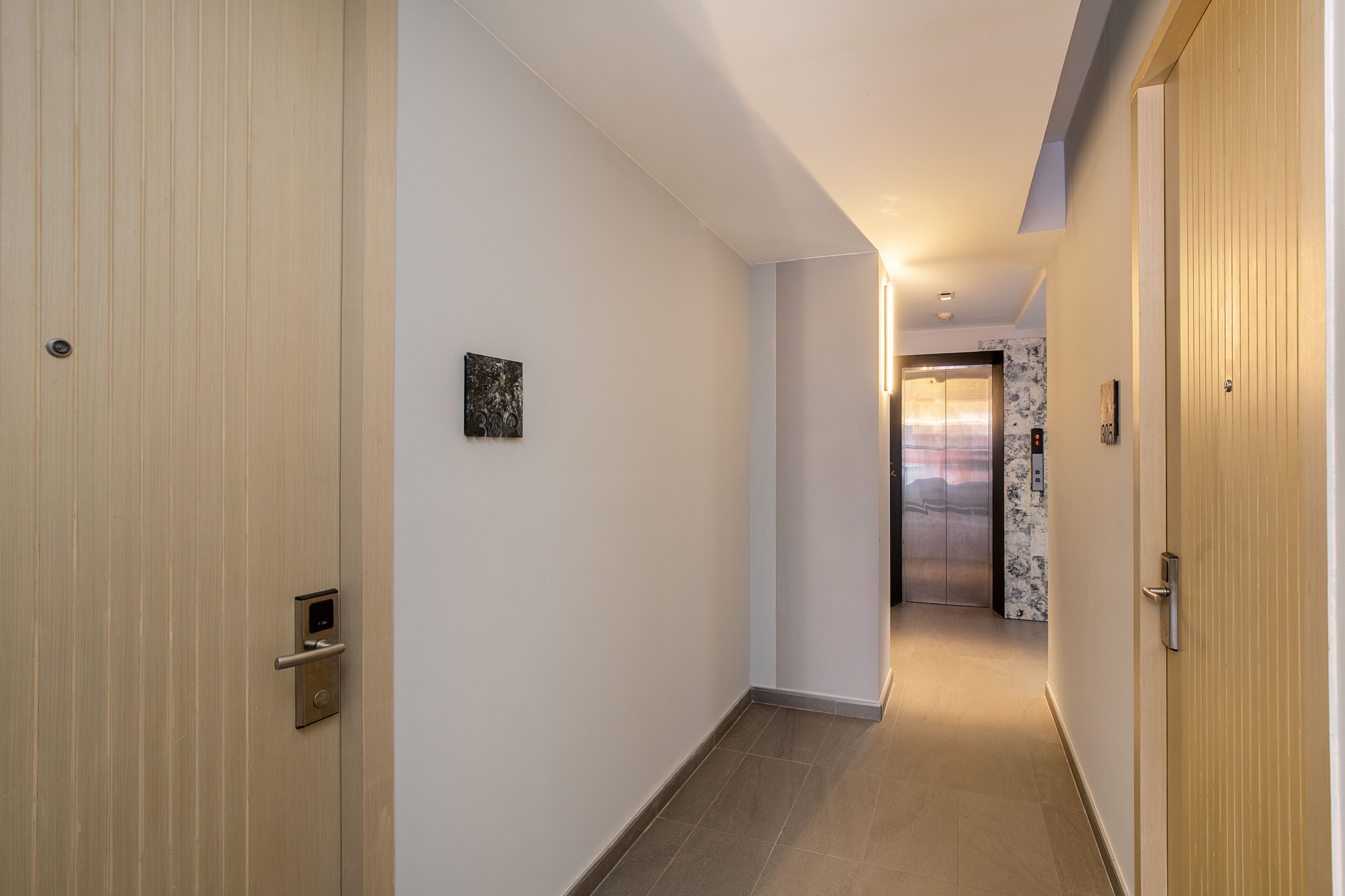 Photo - Metz Pratunam