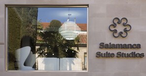 Fachada de la propiedad