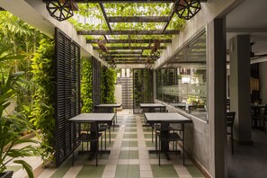 Restaurant - Wisteria Hotel (Phnom Penh)