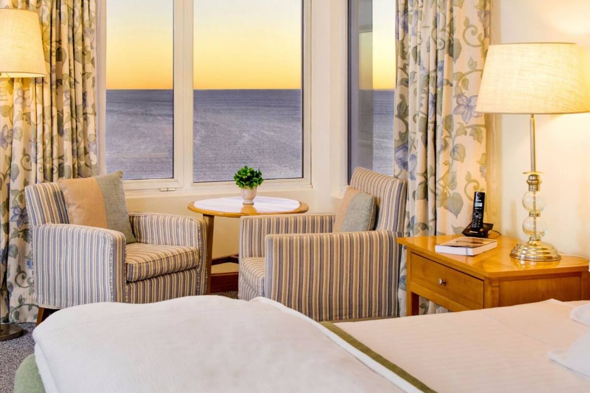 minibar, in-room safe, desk, soundproofing