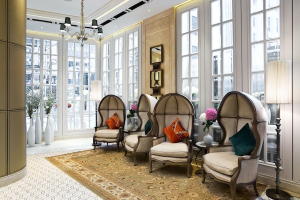 Reception hall