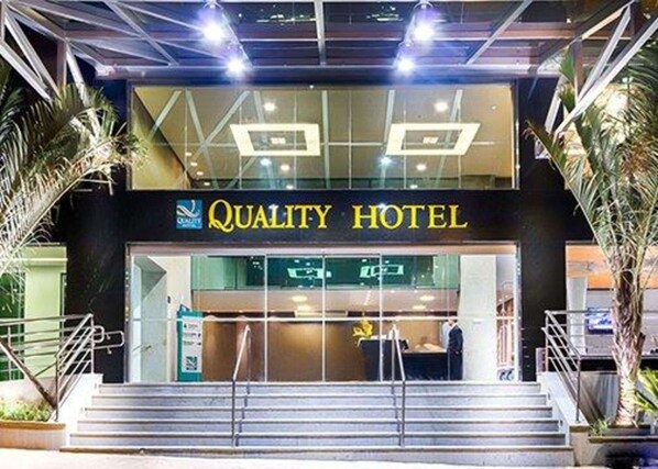Exterior - Quality Hotel Pampulha (Belo Horizonte)