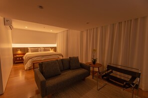 Suíte Royal King | Minibar, in-room safe, desk, soundproofing