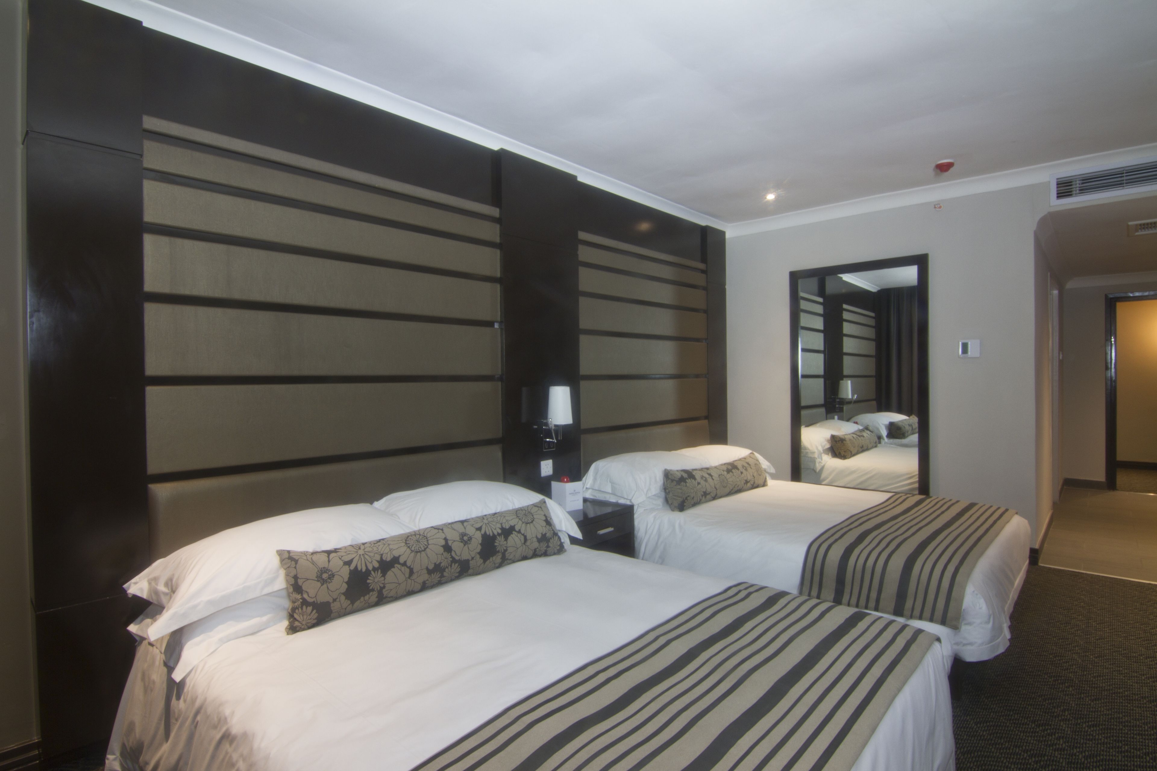 minibar, in-room safe, desk, iron/ironing board