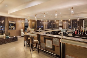 Bar (en el alojamiento)