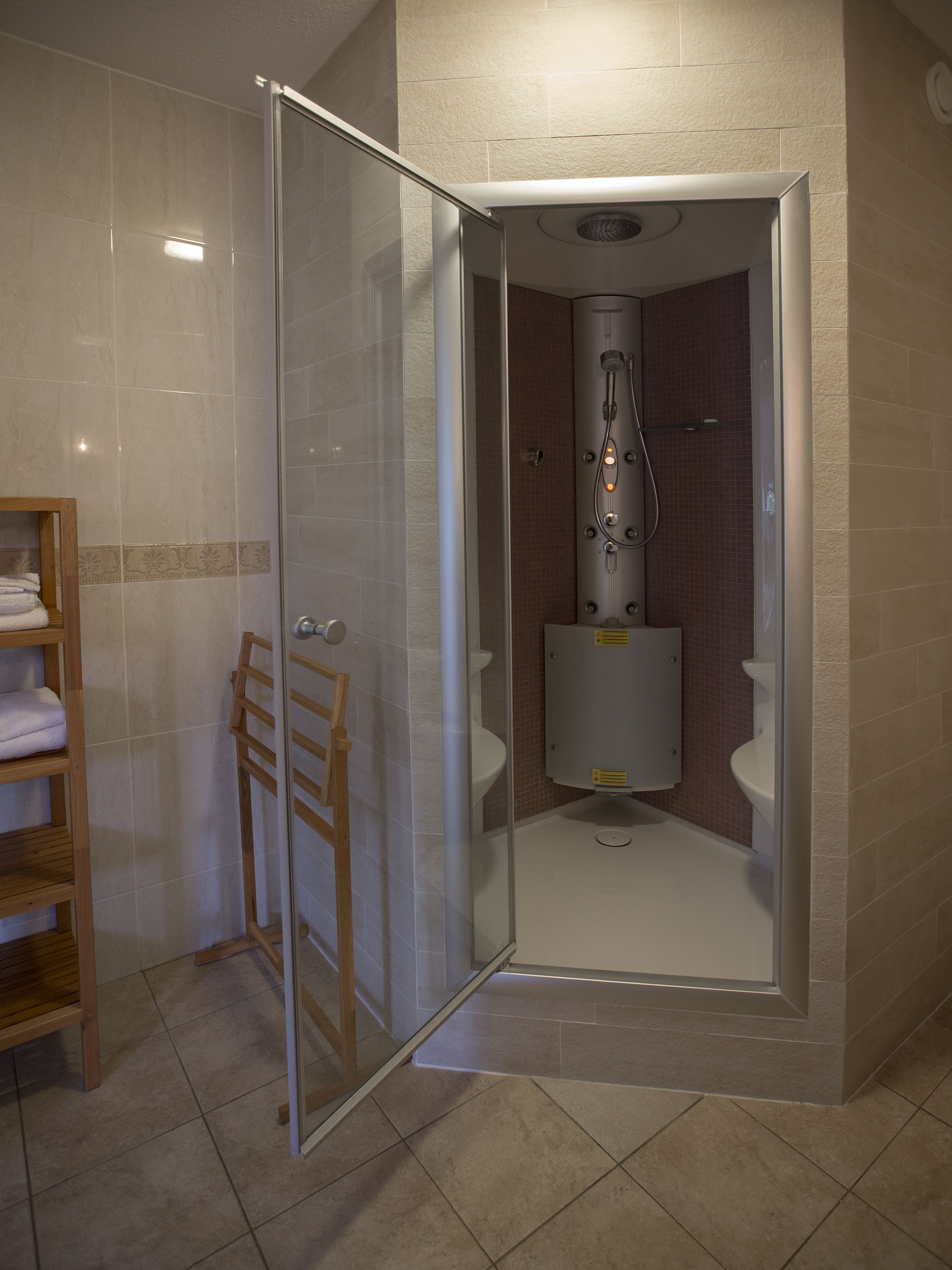 comfort double room | bathroom | hair dryer, towels