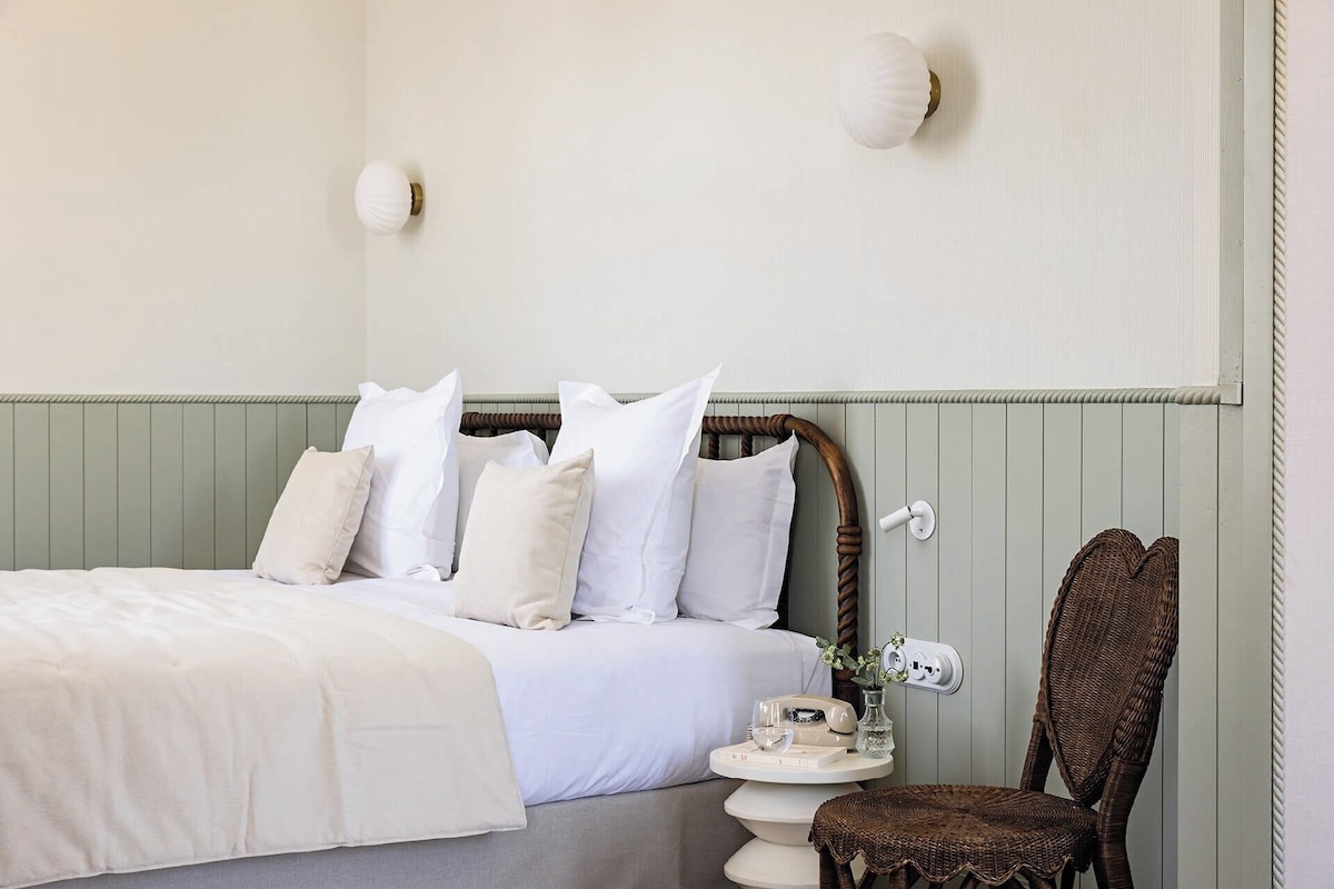 Classic Double Room | Premium bedding, minibar, in-room safe, soundproofing