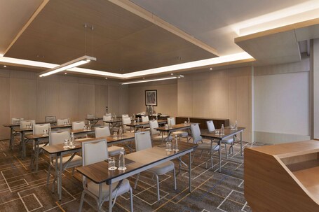 Wyndham Grand Levent Istanbul Hotel Conference Center - Image 58
