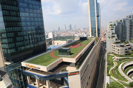 Wyndham Grand Levent Istanbul Hotel Conference Center - Image 70
