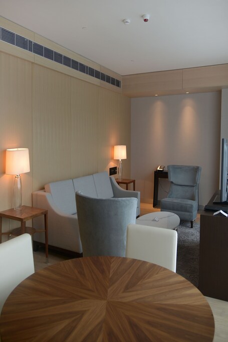 Wyndham Grand Levent Istanbul Hotel Conference Center - Image 48