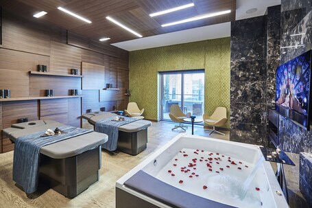 Wyndham Grand Levent Istanbul Hotel Conference Center - Image 21