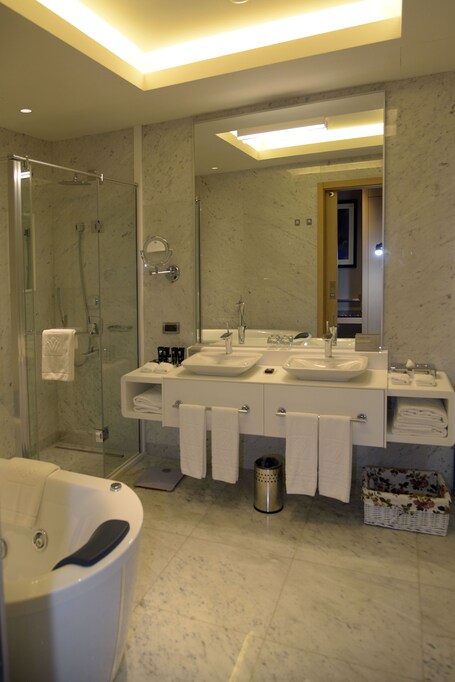 Wyndham Grand Levent Istanbul Hotel Conference Center - Image 119