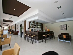 Bar (on property) - Areias Village (Albufeira)