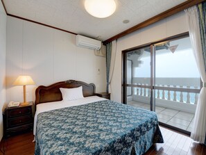 3 Schlafzimmer, Schreibtisch, Bügeleisen/Bügelbrett