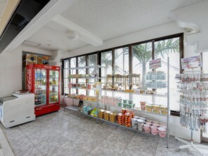 Mostrador para check-in y check-out
