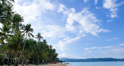 CocoLoco Boracay Beach Resort