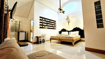 1 habitación, minibar, caja de seguridad en la habitación y escritorio