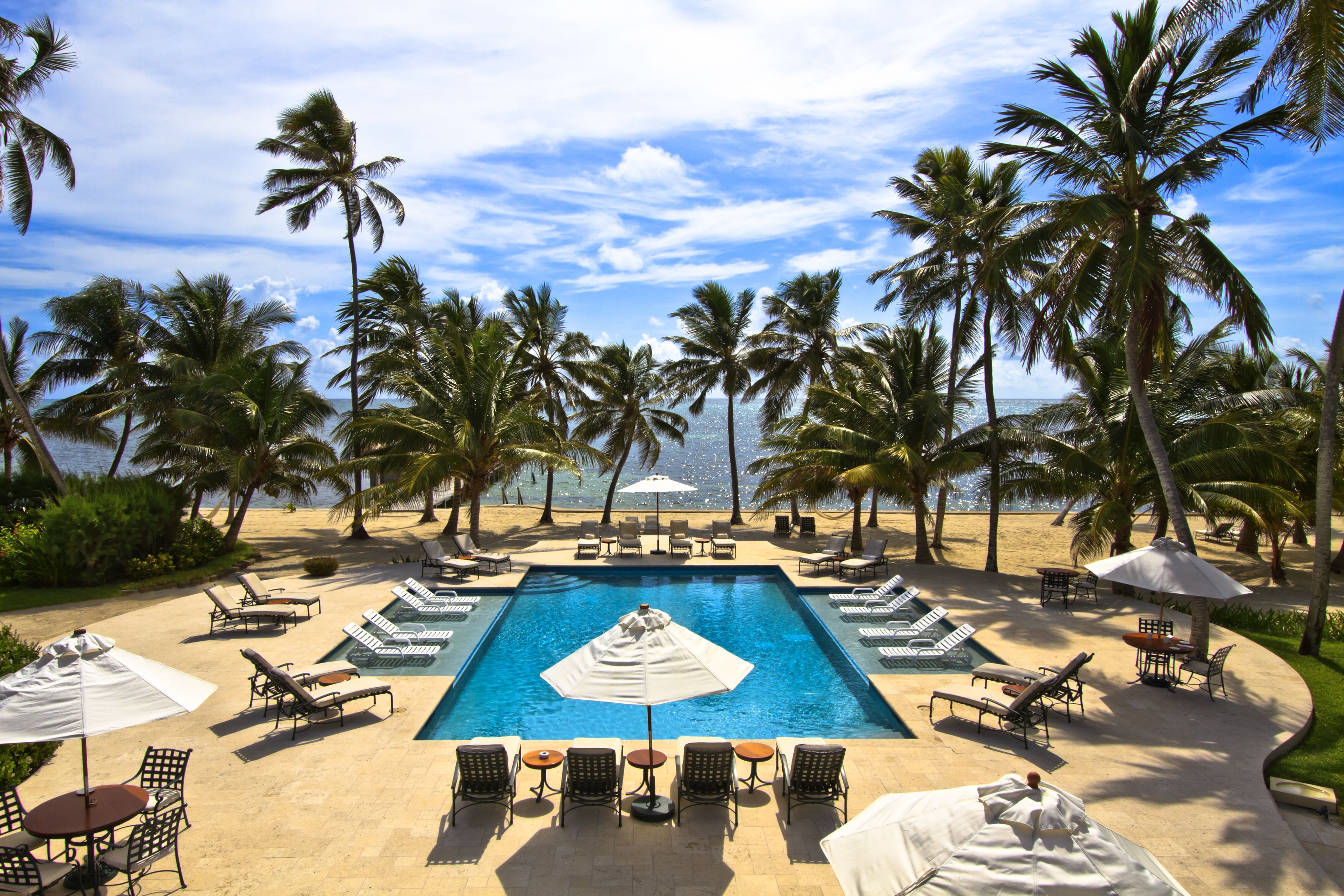 2 outdoor pools, pool umbrellas, sun loungers