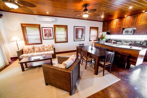 1 Bedroom Infinity Suite | Wohnzimmer