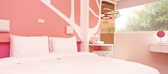 Forever Inn