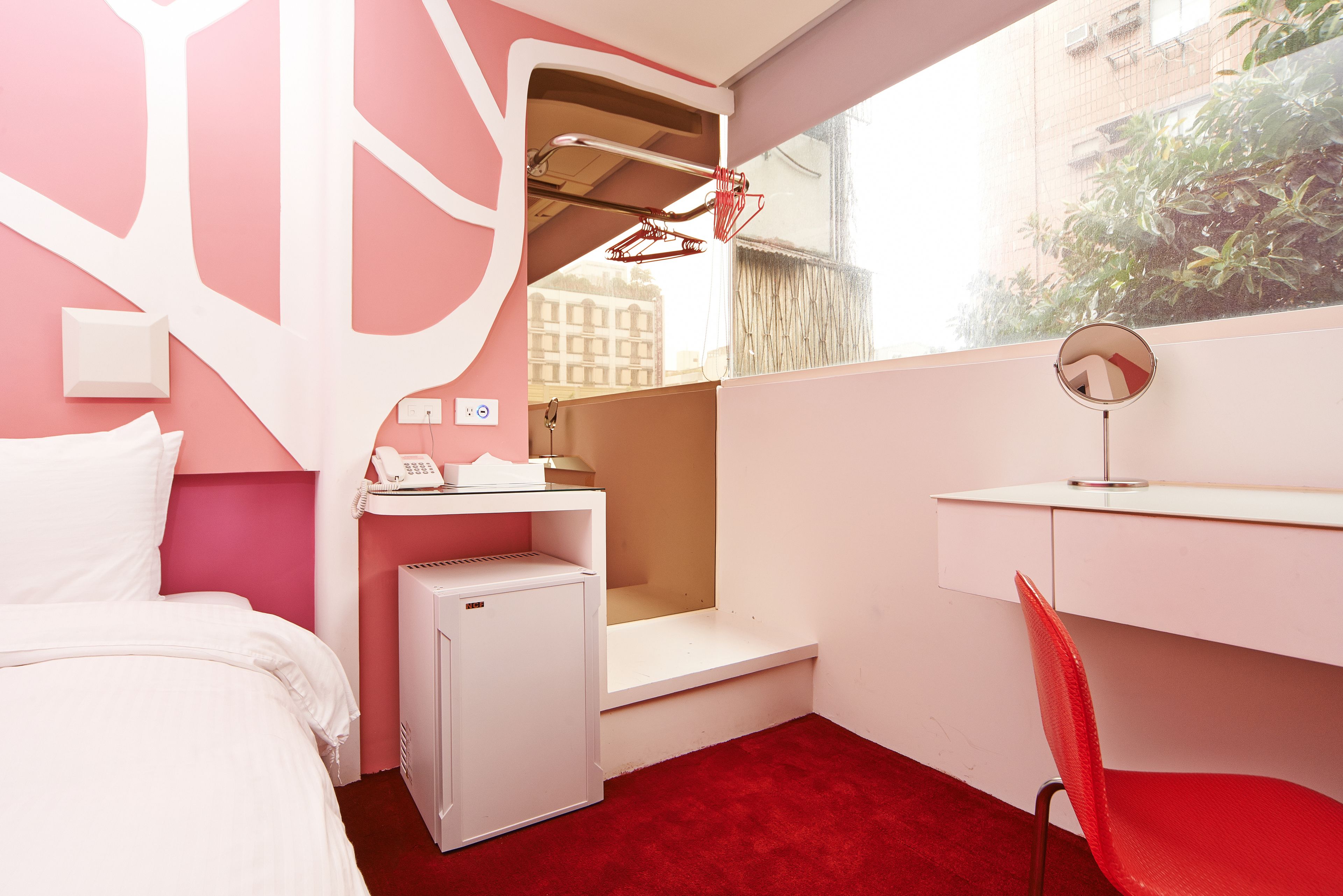 standard double room | room amenity