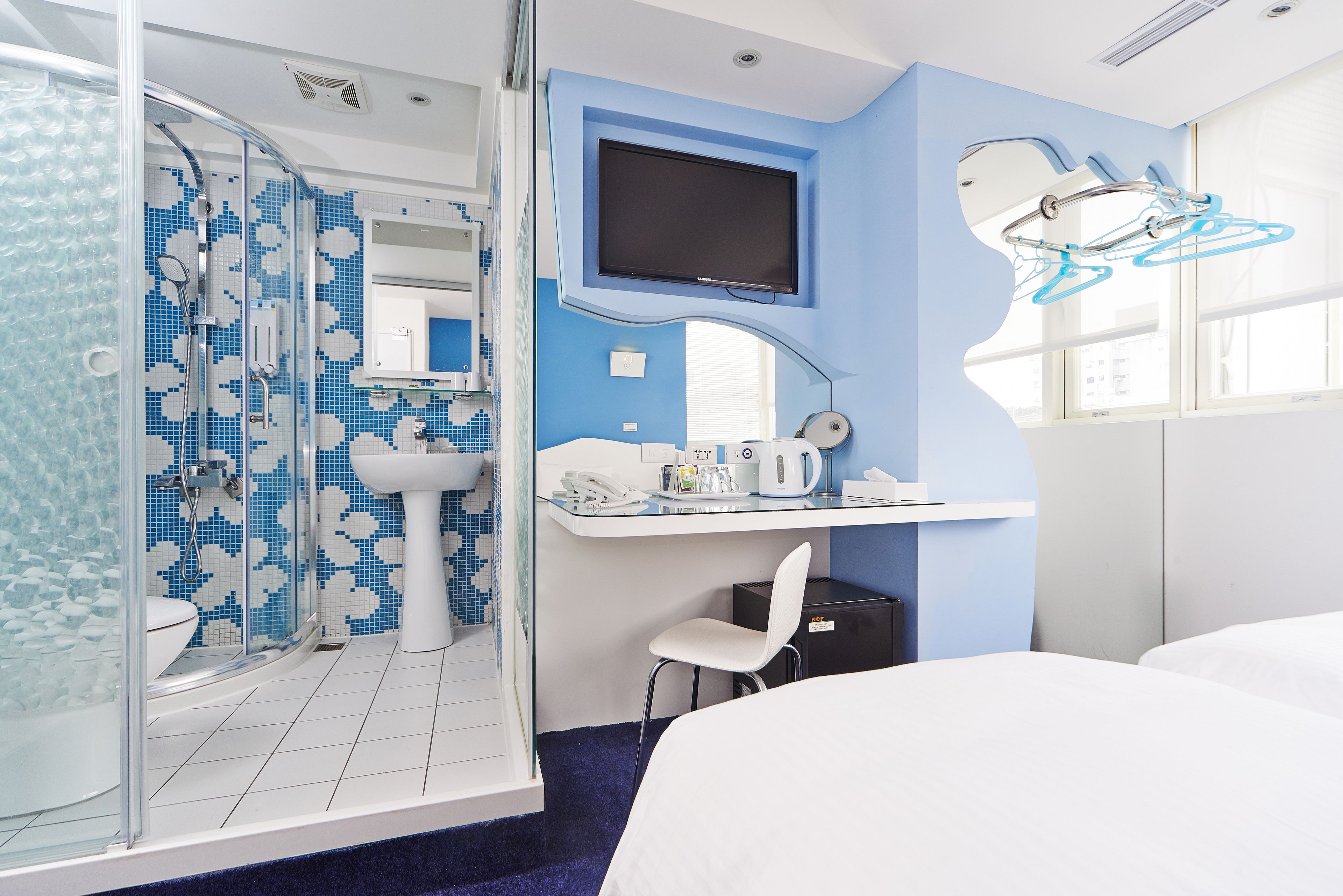 standard twin room | room amenity