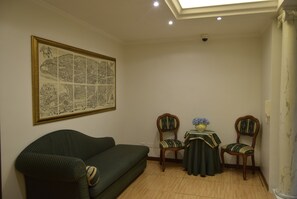 Lobby - Residenza dei Quiriti (Rome)