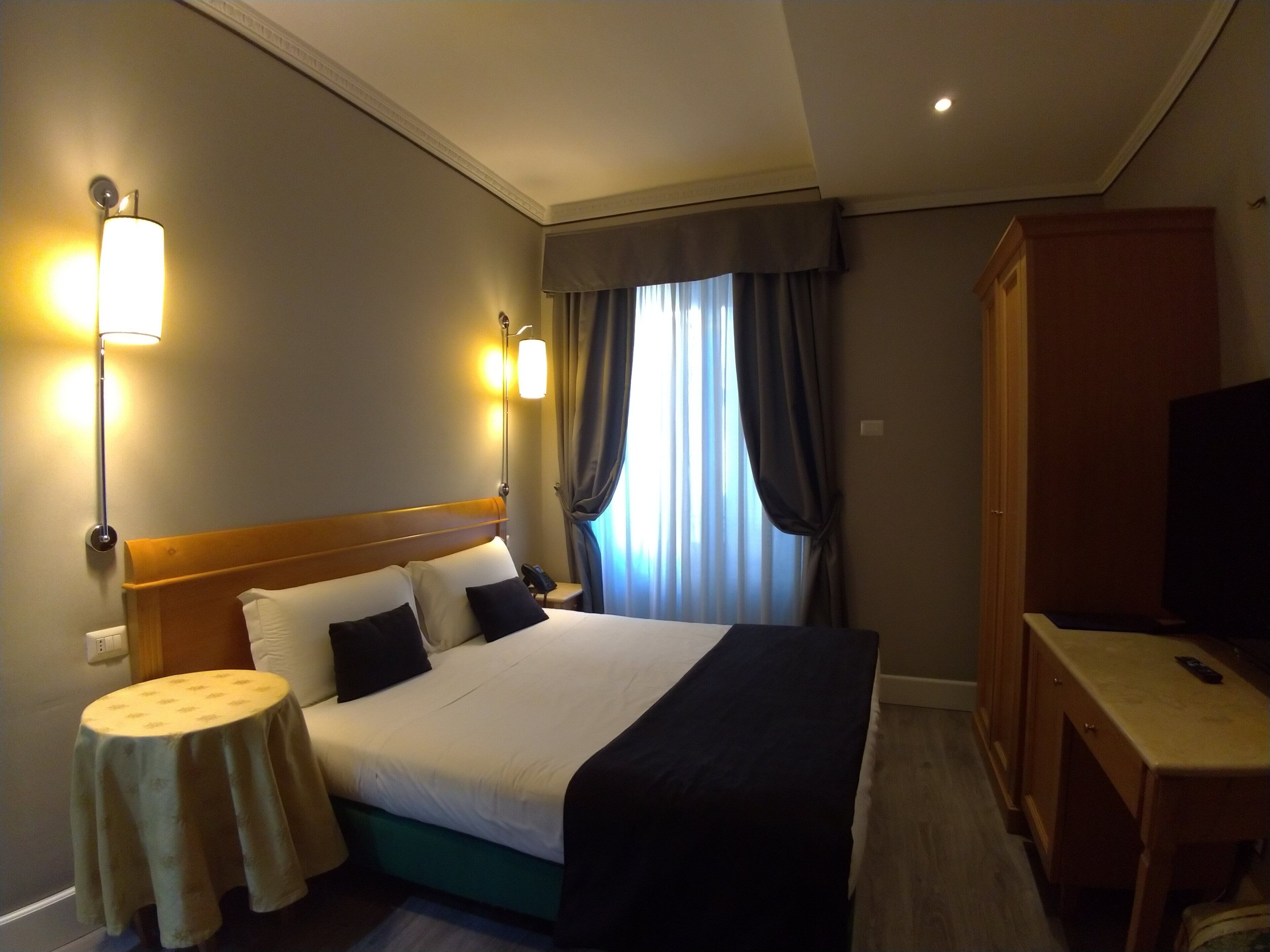 Photo - Residenza dei Quiriti