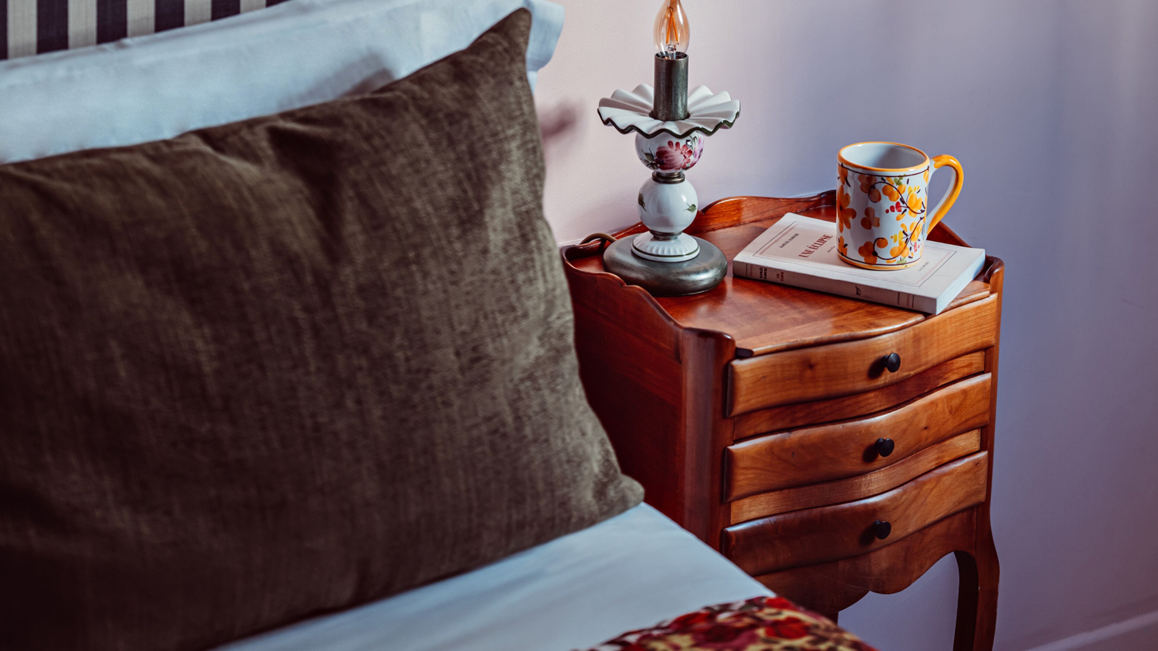 executive double room | minibar, in-room safe, desk, blackout curtains