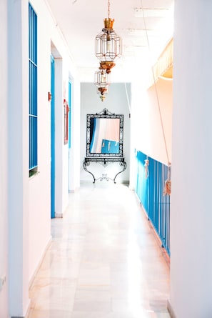 Hallway - Casual de las Letras Sevilla Hotel (Seville)