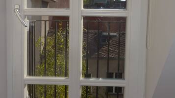 Deluxe Apartment, 2 Bedrooms | Desk, free WiFi