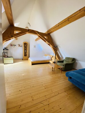 Deluxe Apartment, 2 Bedrooms | Desk, free WiFi