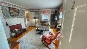 1 bedroom, individually decorated, iron/ironing board, free WiFi