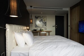 Down duvets, pillow-top beds, in-room safe, individually decorated - HOTEL That Kaohsiung (Kaohsiung)