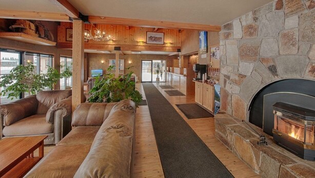Fireplace - Brandin' Iron Inn (West Yellowstone)