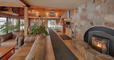 Brandin' Iron Inn