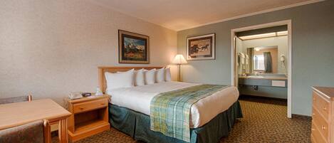 Iron/ironing board, free WiFi, bed sheets