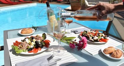 Résidence Hôtelière En Aparté