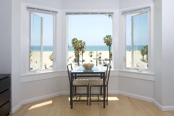 In-room safe, desk, laptop workspace, iron/ironing board