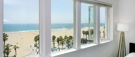 Beach/ocean view