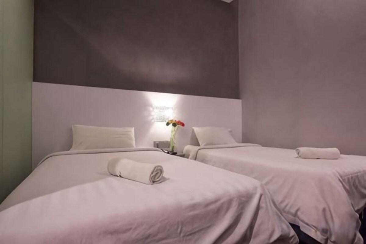 Standard Twin Room With Window