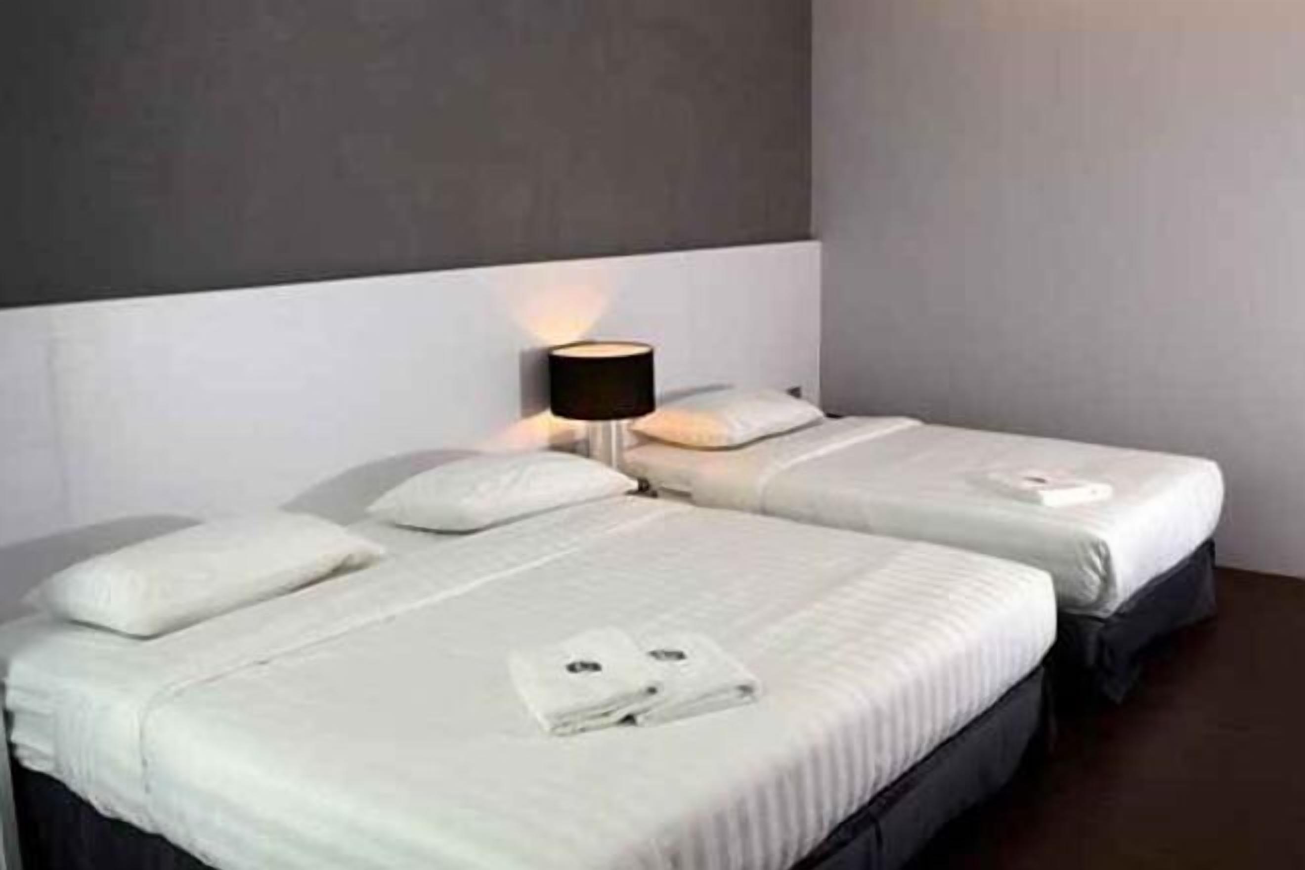 Skrivebord, strykejern/-brett og wi-fi (inkludert)