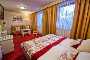 Studio Suite | Free WiFi, bed sheets, wheelchair access